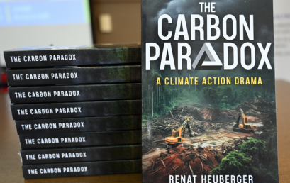 Ренат Хойбергер представи в УНСС книгата си The Carbon Paradox Ренат Хойбергер представи в УНСС книгата си The Carbon Paradox